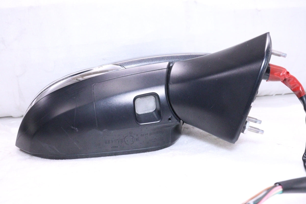 Toyota RAV4 – Right Side View Mirror