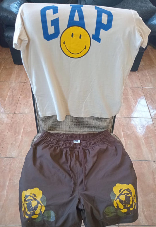 GAP x Smiley Face Graphic Tee & Nike Brown Floral Graphic Shorts Bundle